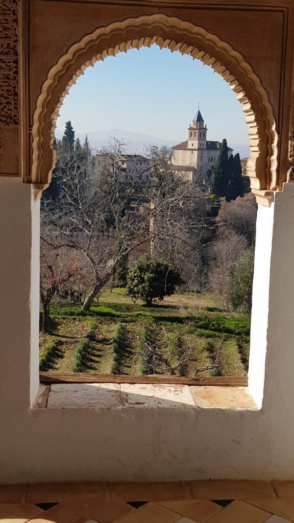 Flamenco and tapas experience Sevilla Córdoba Mezquita and Jewish Quarter Granada Alhambra guided tour Pueblos Blancos and Ronda extension Spanish culture and food experience Andalusia small group tours Learn conversational Spanish in Spain Language immersion for adults Study abroad travel Spain Authentic Spanish learning experiences